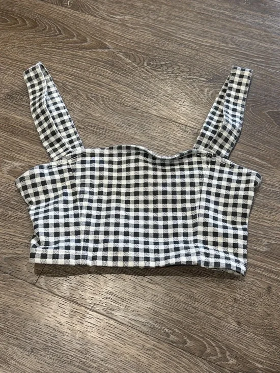 Forever 21 Black and White Gingham Crop Top - Picture 1 of 3
